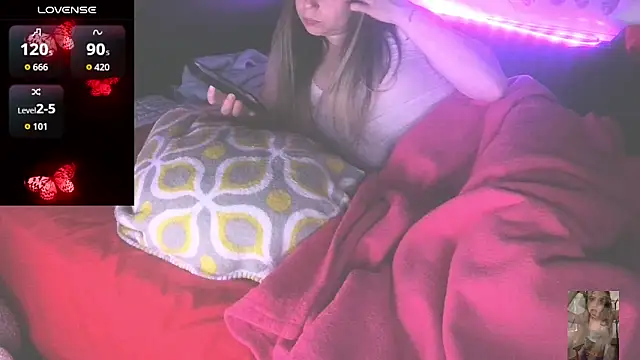 Blondiewithanass' Live XXX Chat