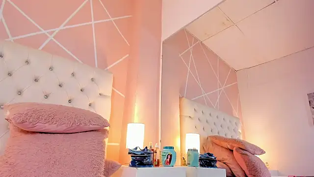 Rosalinda_77のライブXXXチャット