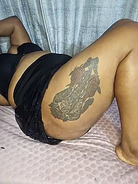 Baeboo83's Live XXX Chat