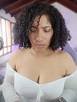 DannaBerry Chat XXX in diretta