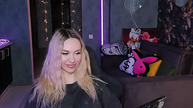 Blckmirrorr élő XXX-chatje