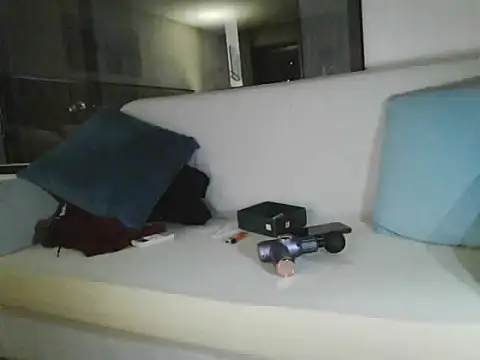 boyhigh1997 Show Webcam