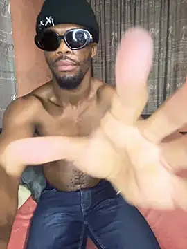 naughty_thick ওয়েবক্যাম শো