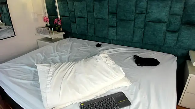 Show Webcam de _bonnyandclyde