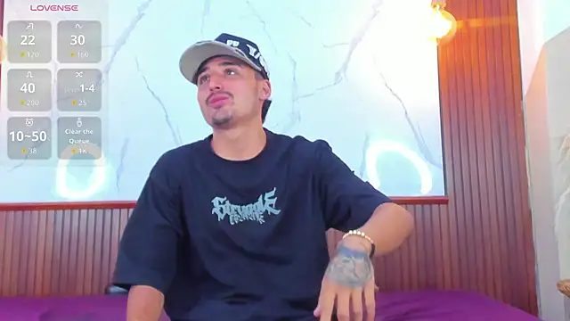 Hadrian_Torres Chat XXX live