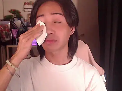 Czat XXX na żywo – Erin_23