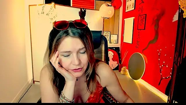 Czat XXX na żywo – NicoleHitman