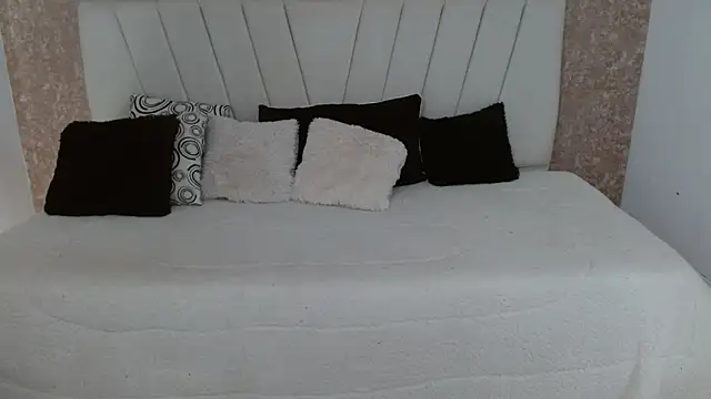 AliceSmity_ Chat XXX live