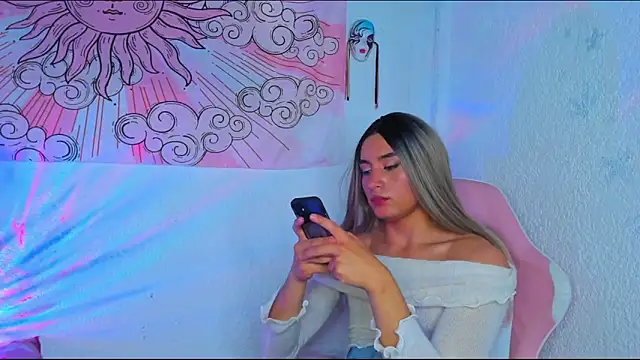 brihanna_cooper Adlı Modelin Canlı XXX Sohbeti