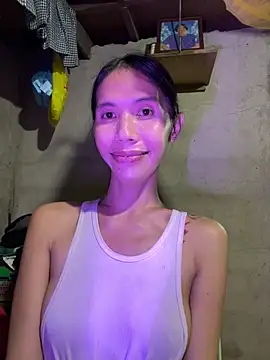 Pokazy przed kamerką – LoveRUBY143