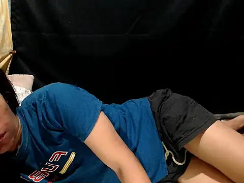 Pertunjukan Kamera Web AwesomeMistress_Bigcock