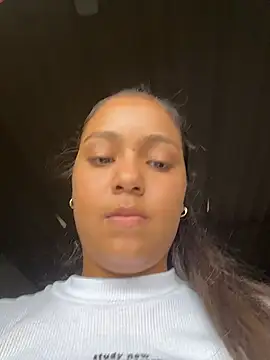 Chat XXX ao vivo de Baby_morena12