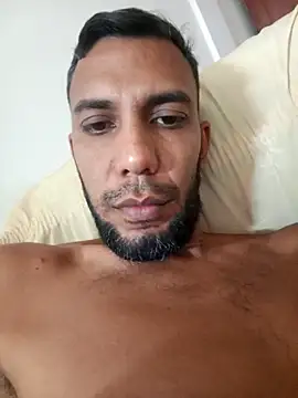 UnreadyChutzpa Webcam Show