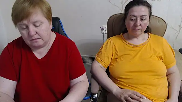 Chat +18 de Lindy-Jeanie ao vivo