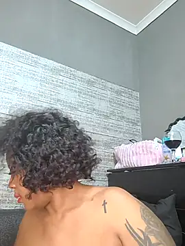 ExclusiveLeexx's Webcam Show