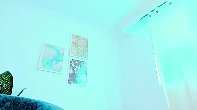 Chat +18 de canelleGarces ao vivo