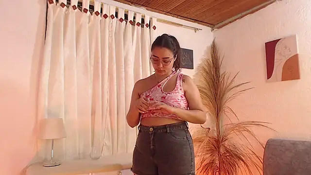 Chatroom XXX en direct de _Kim__M