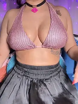 XXX chat uživo modela Squirt_Queen_X