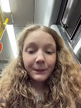 outside_rosy Obrolan Langsung XXX