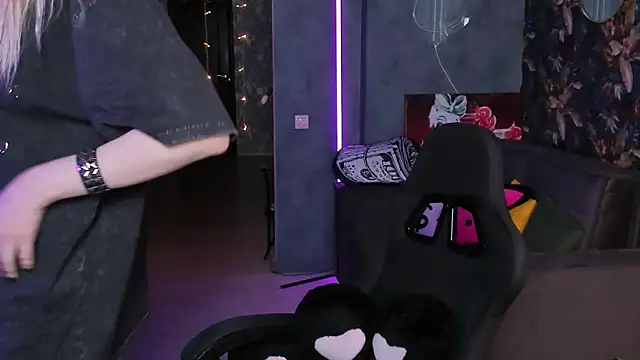 Blckmirrorr Live XXX-chat