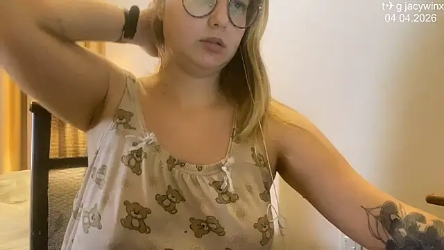 JacyWinslatn Live XXX chat