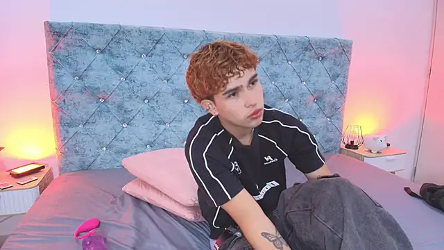 ryan_onFire Live XXX-Chat