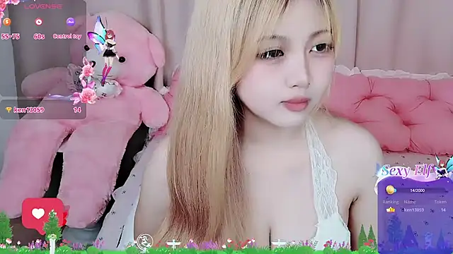 -Anya-666-'s Live XXX Chat