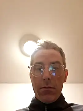 dedalus84 网络视讯表演