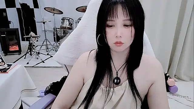 Chatroom XXX en direct de Evangelin-e