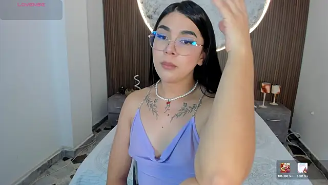 RoseCassie Webcam-Show