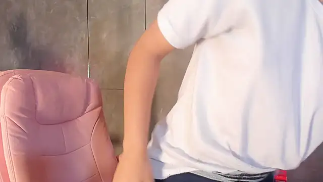 Chatroom XXX en direct de Cris_Sasha