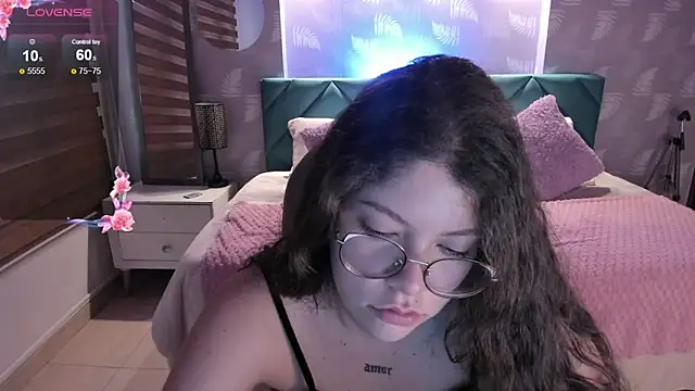 Czat XXX na żywo – Sweet_Alicee__