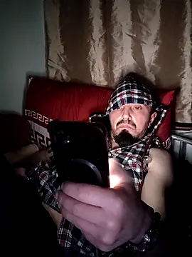 ClonicKaaba: вебкам-шоу