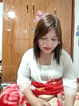 Cover-baa Live XXX-chat