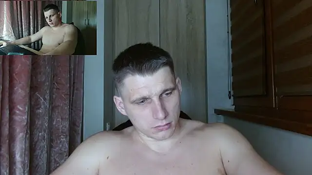 Вебкам-шоу Poliglotjoe1