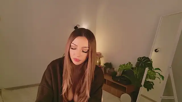 Show modela tinapie na web-kameri