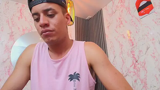 Brent_Storne2 élő XXX-chatje