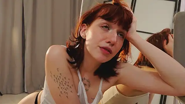 Czat XXX na żywo – LeelooYolo