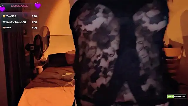 Chat +18 de _Lynh_ ao vivo