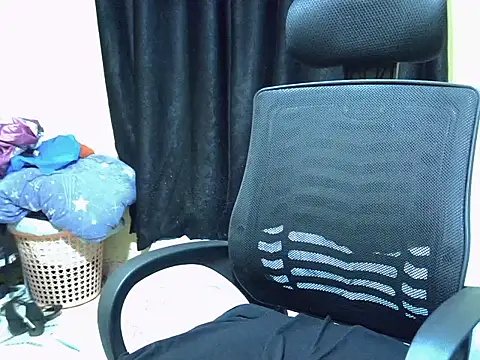 Horny-slut_ Chat XXX live