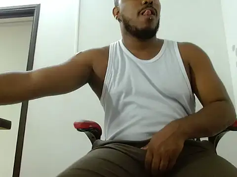 Alessandro_Hamed: онлайн-секс-чат