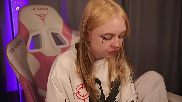 แชท XXX สดของ ElvenQueen