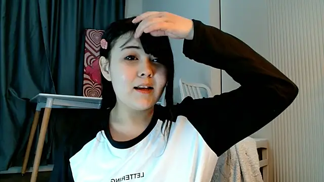 minji_snow Chat XXX live