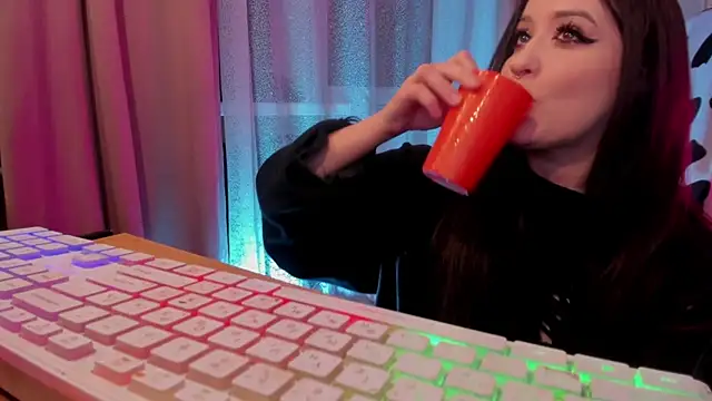 แชท XXX สดของ Sserendipityy