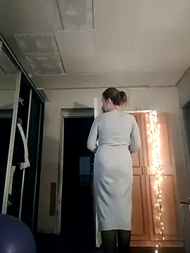 Evelina_cute élő XXX-chatje