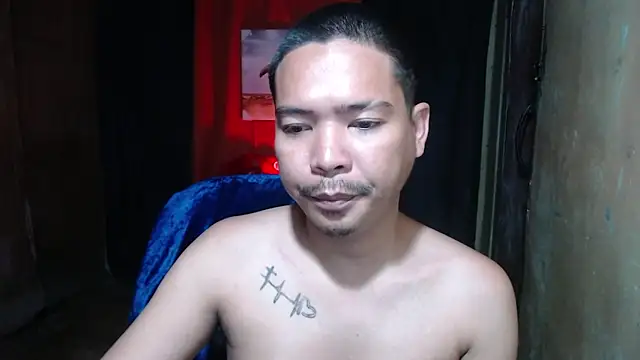 Chat XXX en directo de MANIACasianX