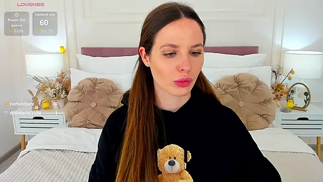 Chat XXX en directo de MonaRicci