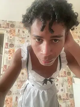 Chat XXX en directo de Santy_bigcock_01