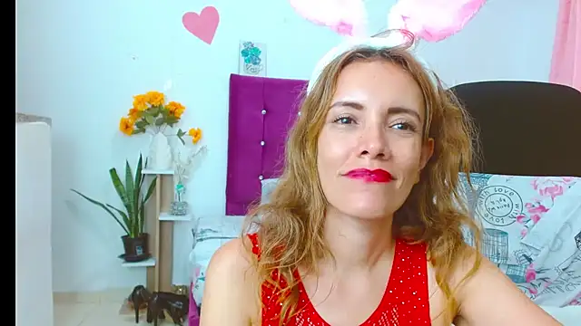 chantalsemenova1's Live XXX Chat