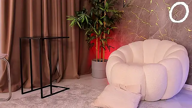 Red_Kim: онлайн-секс-чат